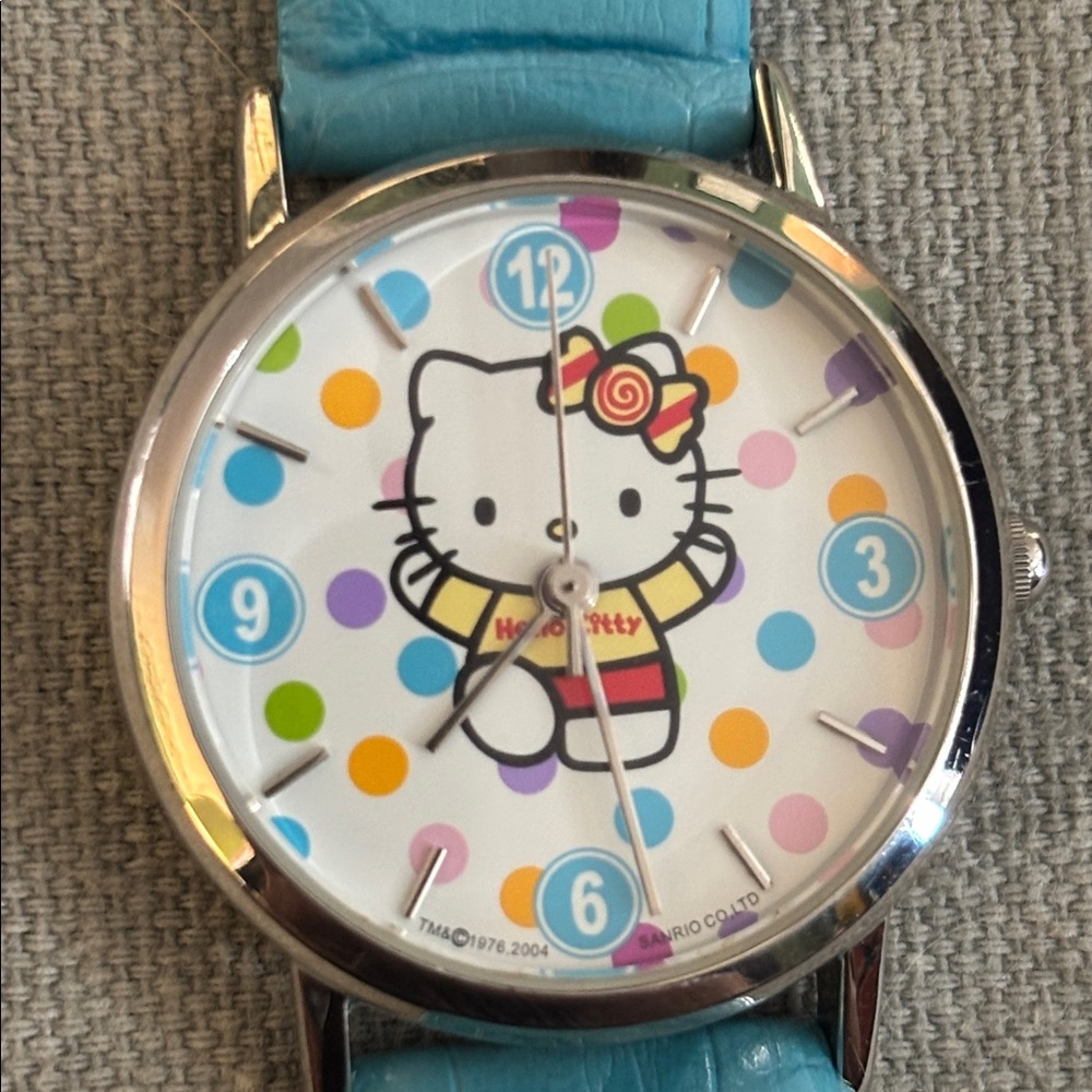HELLO KITTY Watch - Picture 6 of 6